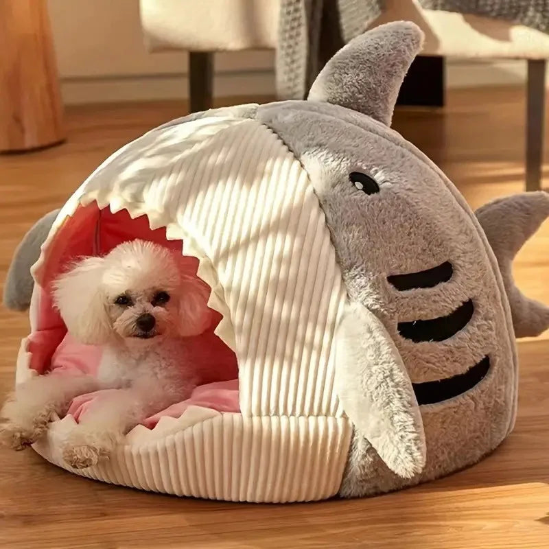 Pet Shark Kennel Cat Kennel Dog Kennel with Pad Deep Sleep Comfortable Warm Bottom Non-slip Washable (for Pets Less Than 6kg)