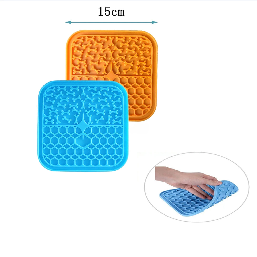 Pet Lick Silicone Mat for Dogs Pet Slow Food Plate Dog Bathing Distraction Silicone Dog Sucker Food Training Feeder Cat Supplies