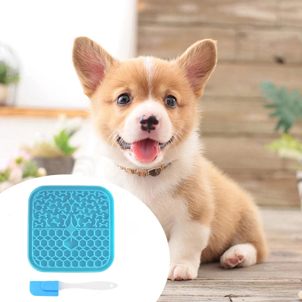 Pet Lick Silicone Mat for Dogs Pet Slow Food Plate Dog Bathing Distraction Silicone Dog Sucker Food Training Dog Feeder Supplies